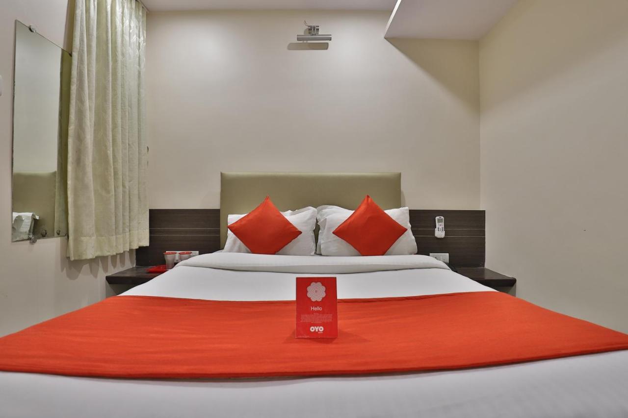 New Rajdhani Hotel 巴罗达 外观 照片
