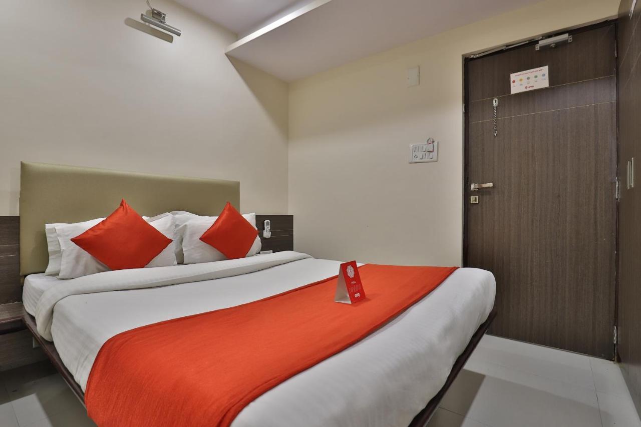 New Rajdhani Hotel 巴罗达 外观 照片
