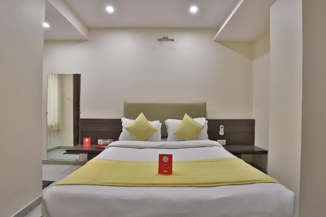 New Rajdhani Hotel 巴罗达 外观 照片
